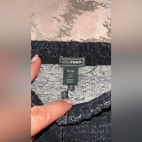 Roots Toddler Fleece Pants - Picture 4 of 4